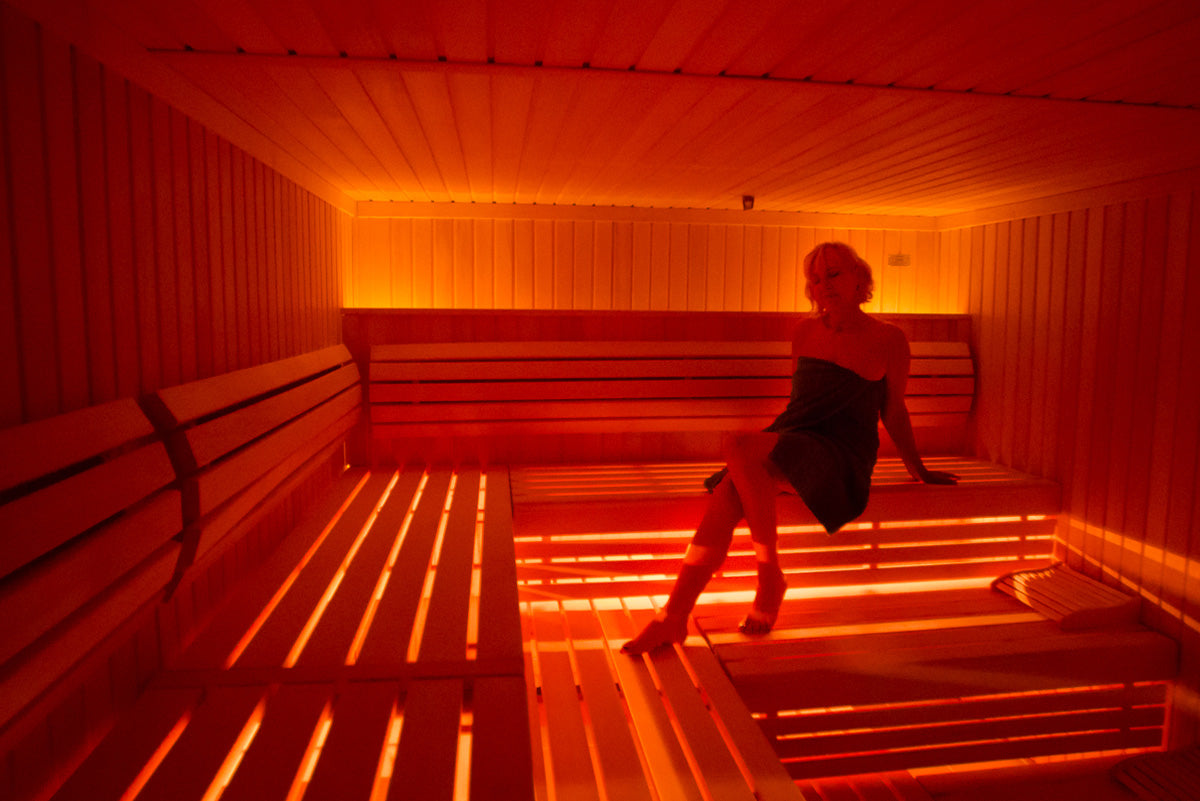 Sauna & Lounges